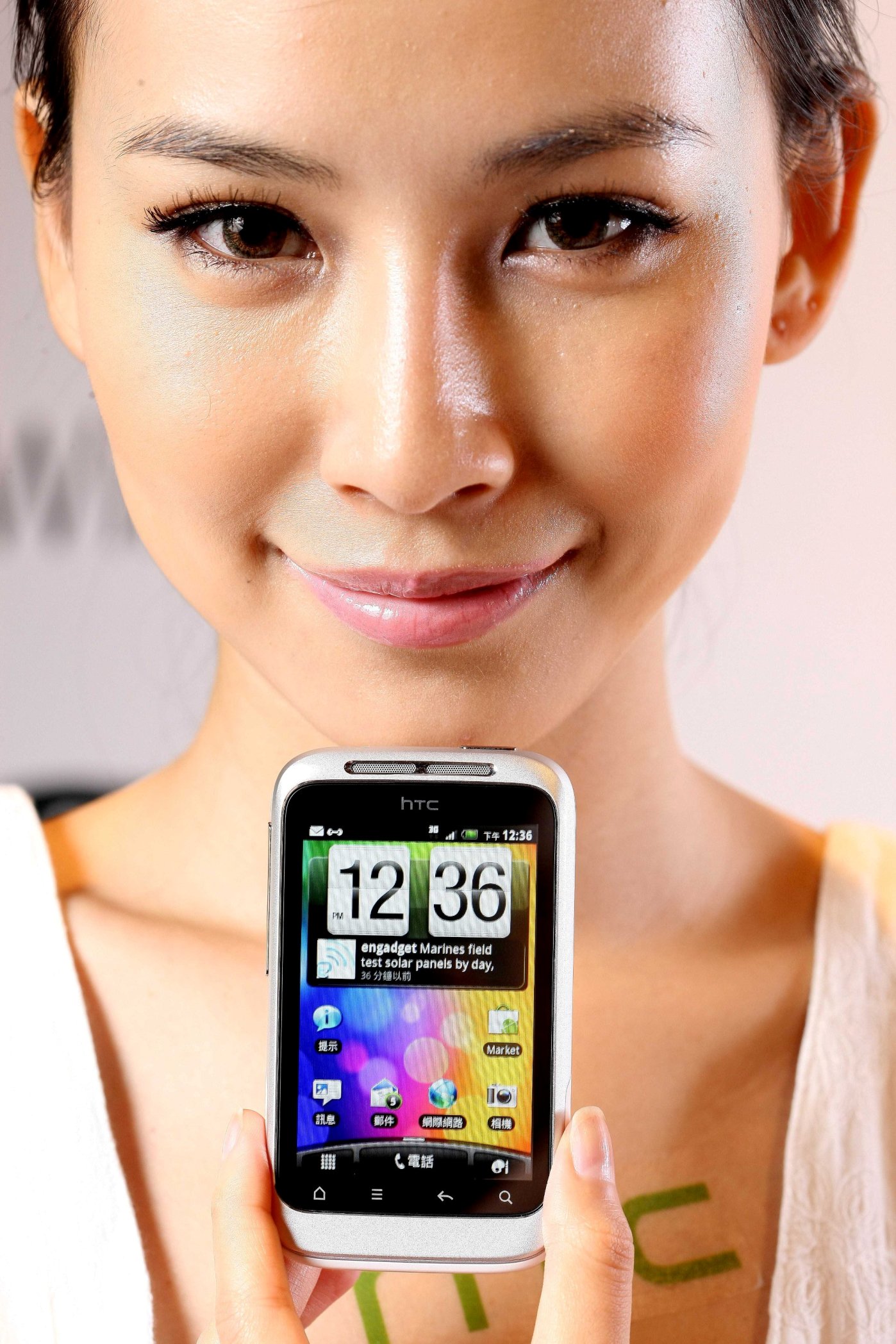 多次參與HTC發表會的Vodafone集團全球手持裝置產品部